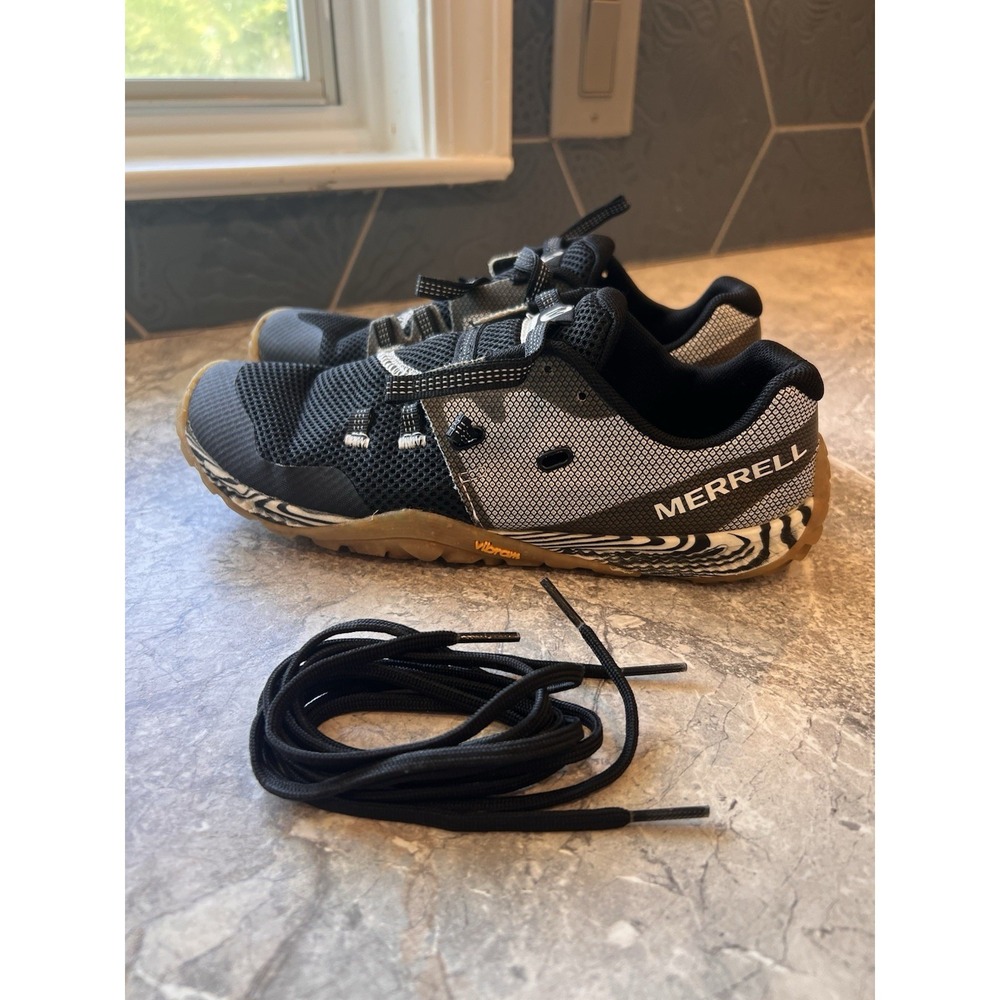 Merrell Trail Glove 6 Women's Size 8 Barefoot Running Shoes Vibram